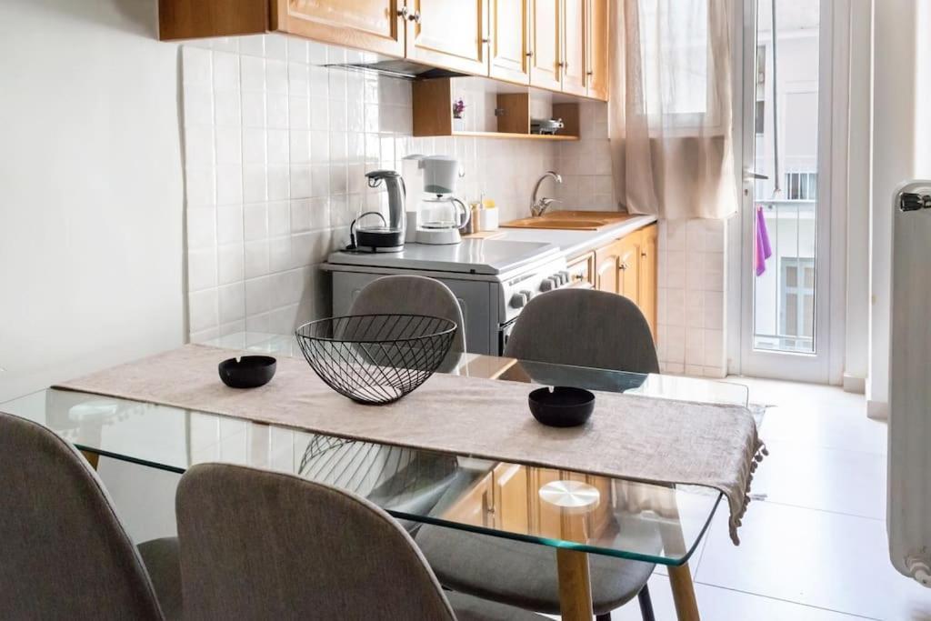 Cozy Airbnb Room In Athen Eksteriør billede